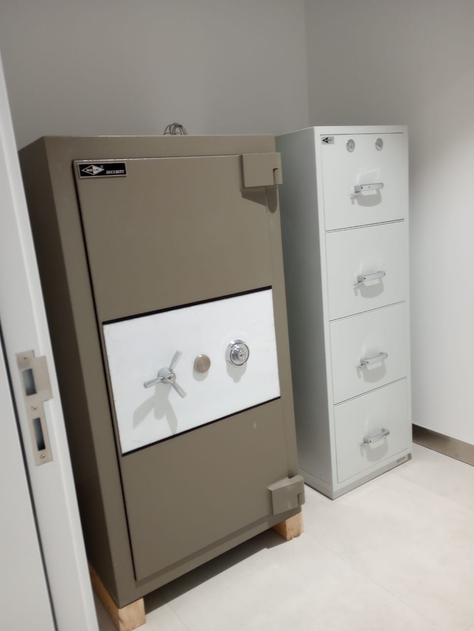 Safes Collections From Safe Master Dubai