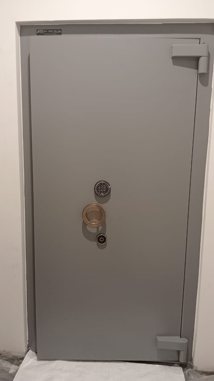 Secure Room Door From Safe Master
