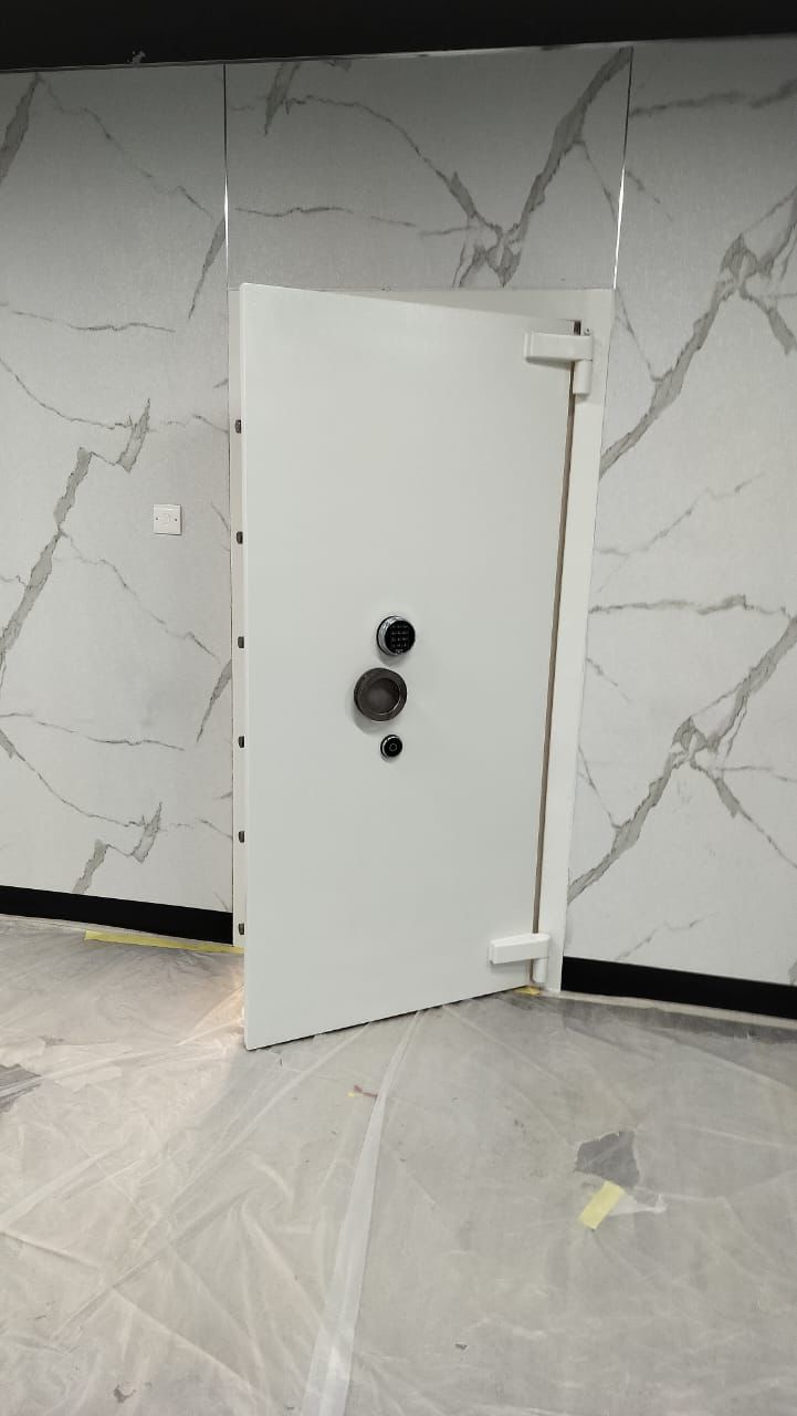 Secure Room Door From Safe Master